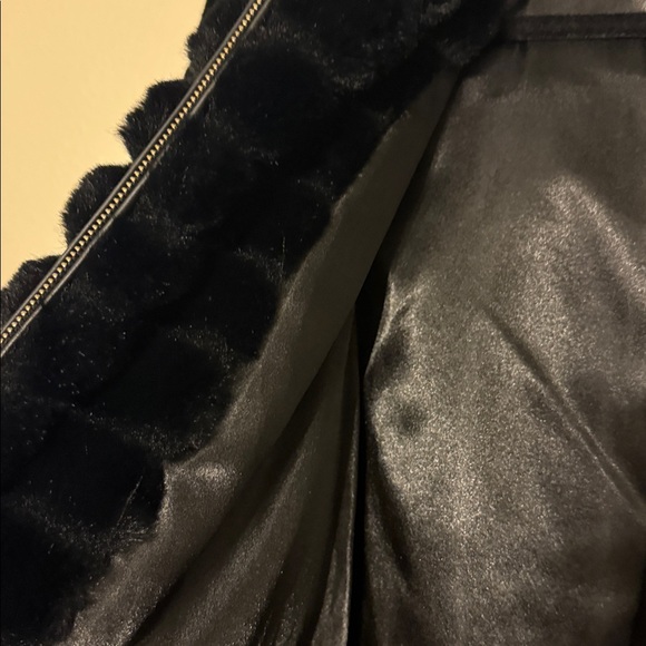 Gallery Black Faux Fur Bomber Jacket - Picture 13 of 15